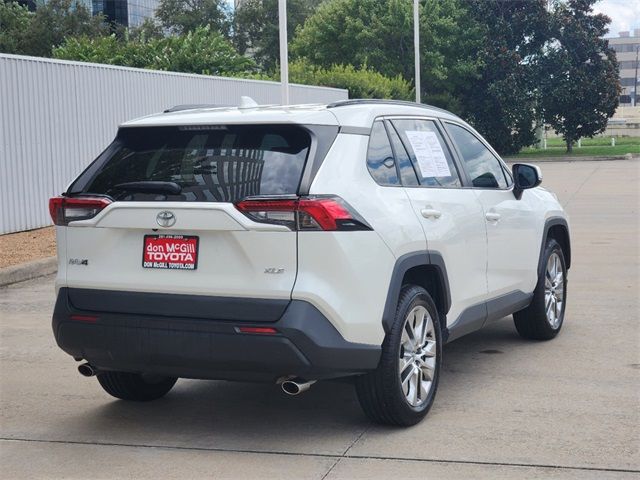 2021 Toyota RAV4 XLE Premium