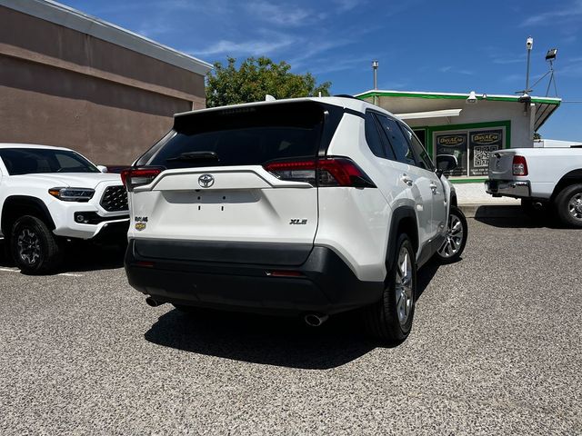 2021 Toyota RAV4 XLE Premium