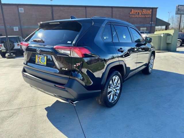 2021 Toyota RAV4 XLE Premium