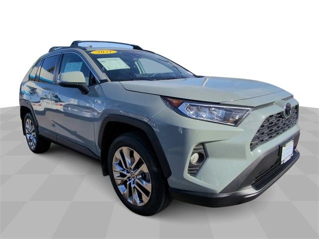 2021 Toyota RAV4 XLE Premium