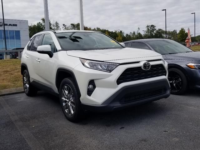 2021 Toyota RAV4 XLE Premium