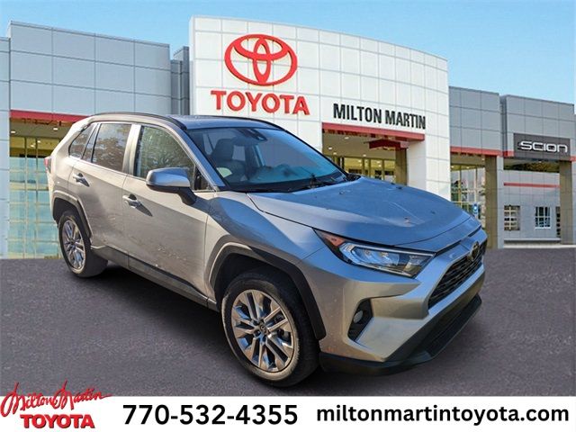 2021 Toyota RAV4 XLE Premium