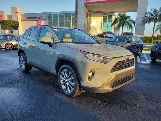 2021 Toyota RAV4 XLE Premium