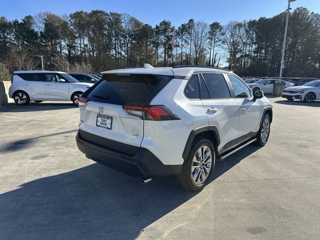 2021 Toyota RAV4 XLE Premium