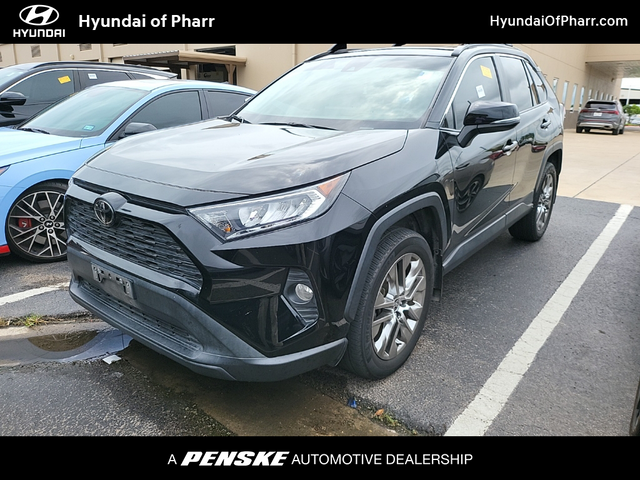 2021 Toyota RAV4 XLE Premium