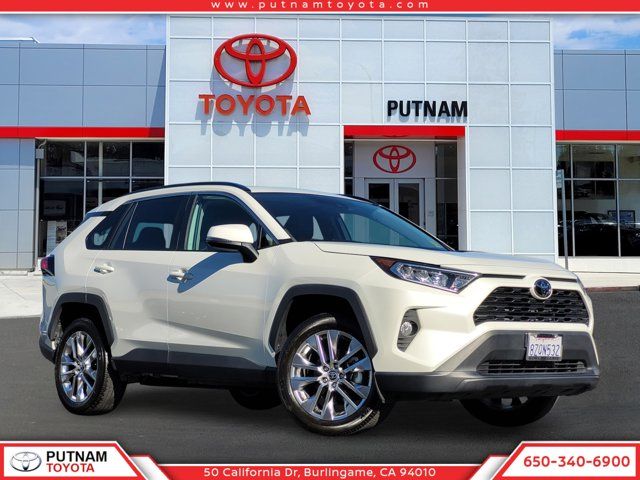 2021 Toyota RAV4 XLE Premium