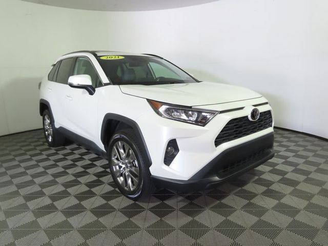 2021 Toyota RAV4 XLE Premium