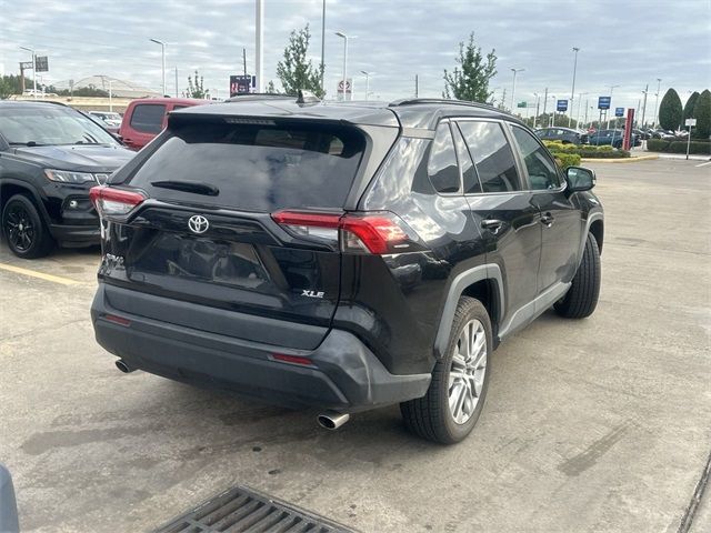 2021 Toyota RAV4 XLE Premium