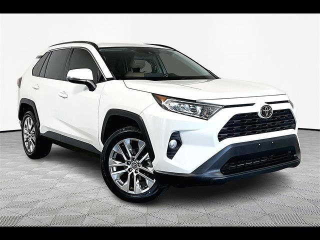 2021 Toyota RAV4 XLE Premium