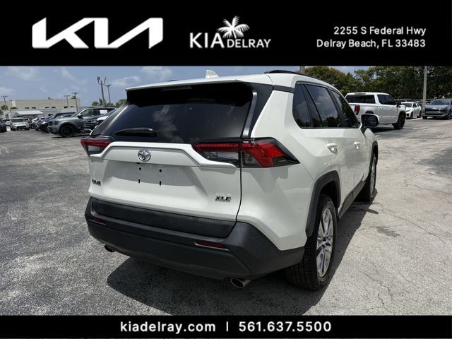 2021 Toyota RAV4 XLE Premium