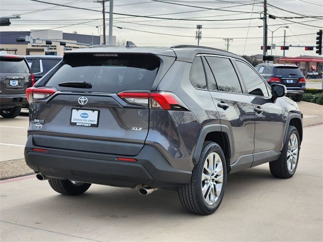 2021 Toyota RAV4 XLE Premium