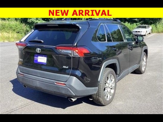 2021 Toyota RAV4 XLE Premium