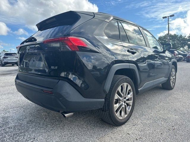 2021 Toyota RAV4 XLE Premium