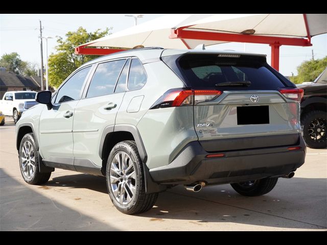 2021 Toyota RAV4 XLE Premium