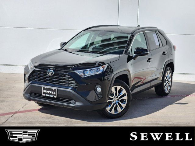 2021 Toyota RAV4 XLE Premium