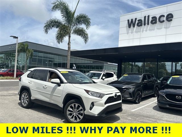 2021 Toyota RAV4 XLE Premium