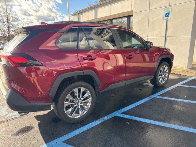 2021 Toyota RAV4 XLE Premium