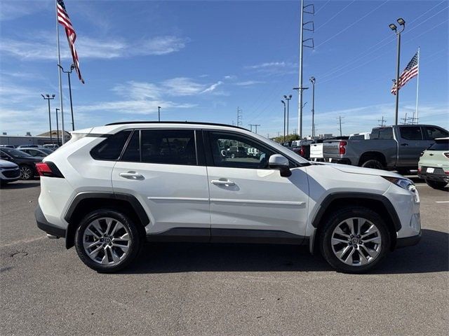 2021 Toyota RAV4 XLE Premium