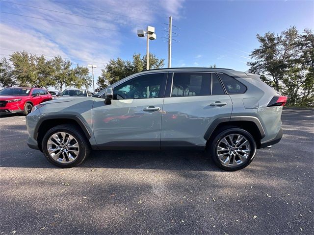 2021 Toyota RAV4 XLE Premium