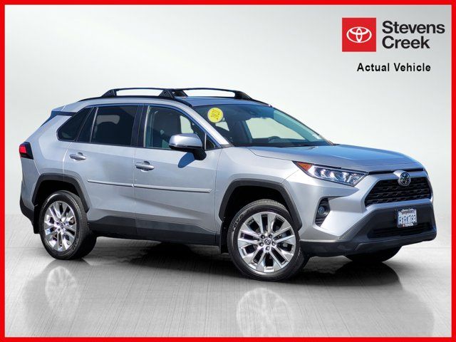 2021 Toyota RAV4 XLE Premium