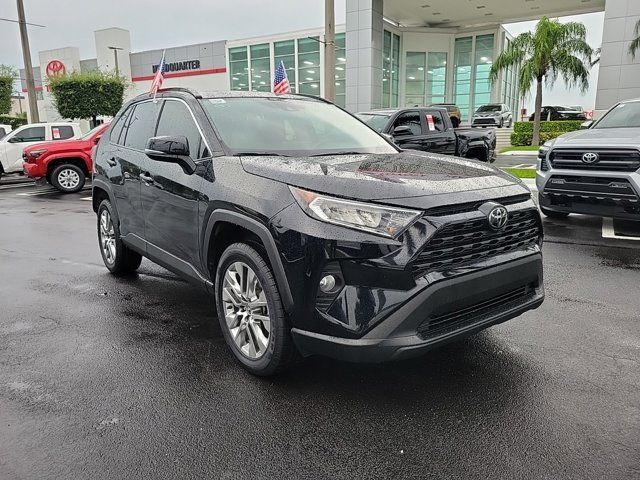 2021 Toyota RAV4 XLE Premium