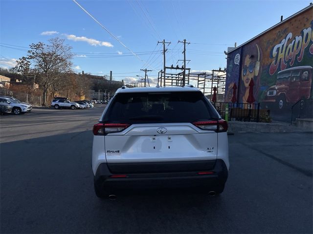 2021 Toyota RAV4 XLE Premium