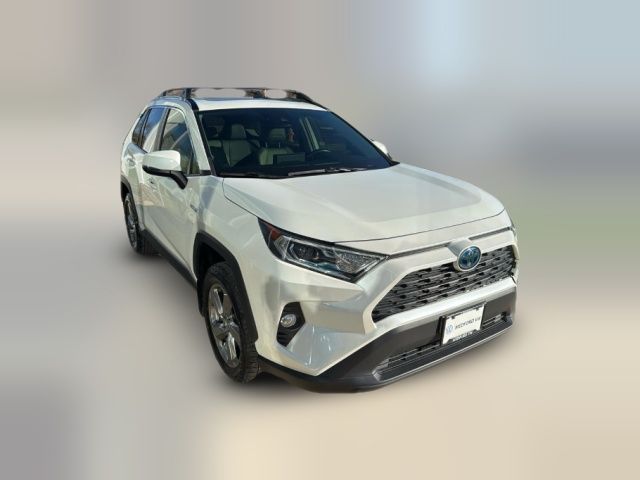 2021 Toyota RAV4 Hybrid XLE Premium