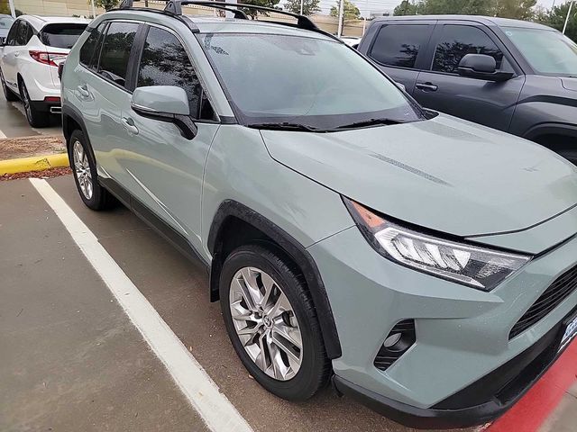 2021 Toyota RAV4 XLE Premium