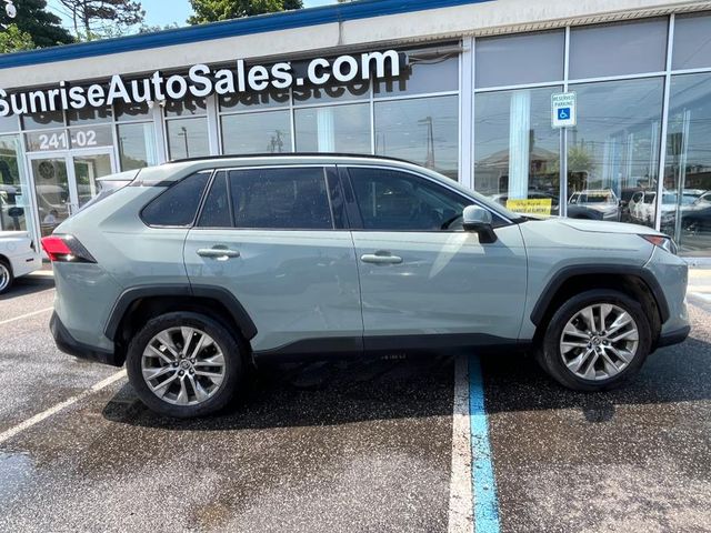 2021 Toyota RAV4 XLE Premium