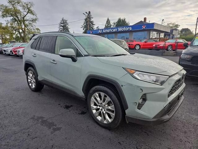 2021 Toyota RAV4 XLE Premium