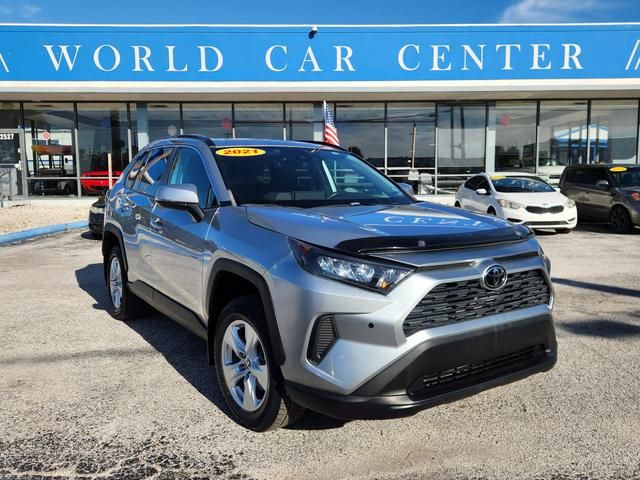 2021 Toyota RAV4 XLE