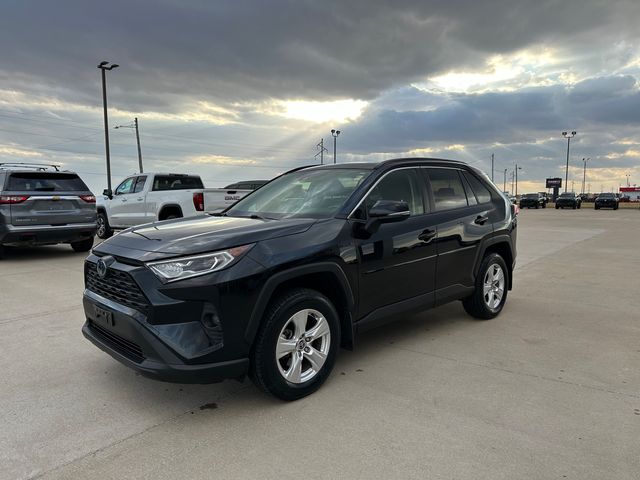 2021 Toyota RAV4 Hybrid XLE