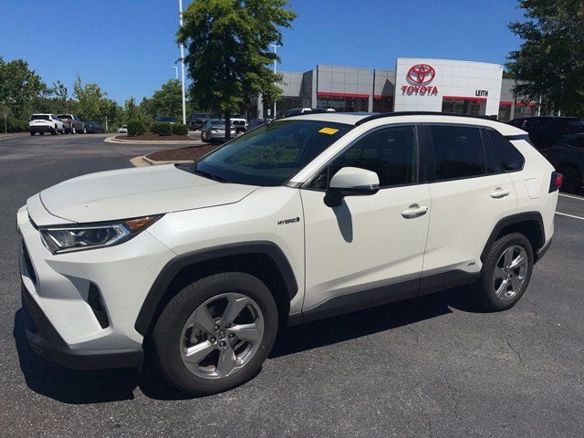 2021 Toyota RAV4 Hybrid XLE Premium