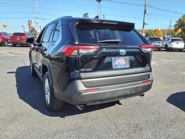 2021 Toyota RAV4 Hybrid LE