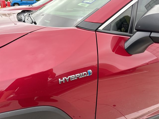 2021 Toyota RAV4 Hybrid LE