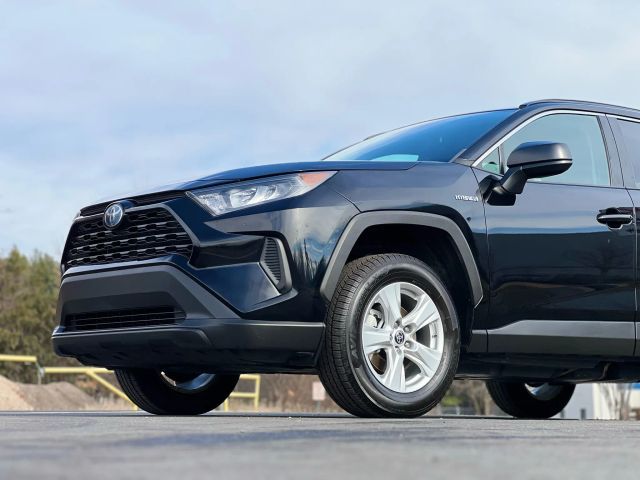 2021 Toyota RAV4 Hybrid LE