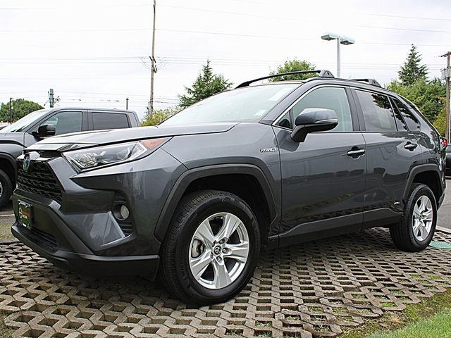 2021 Toyota RAV4 Hybrid XLE