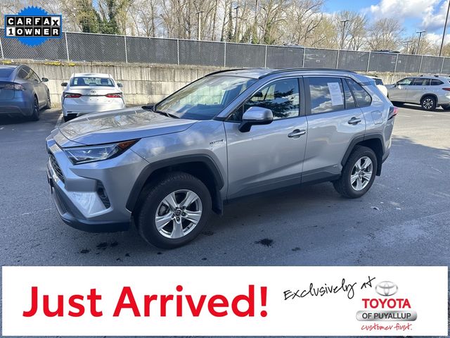 2021 Toyota RAV4 Hybrid XLE