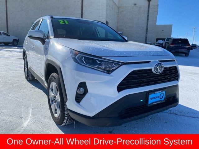 2021 Toyota RAV4 Hybrid XLE