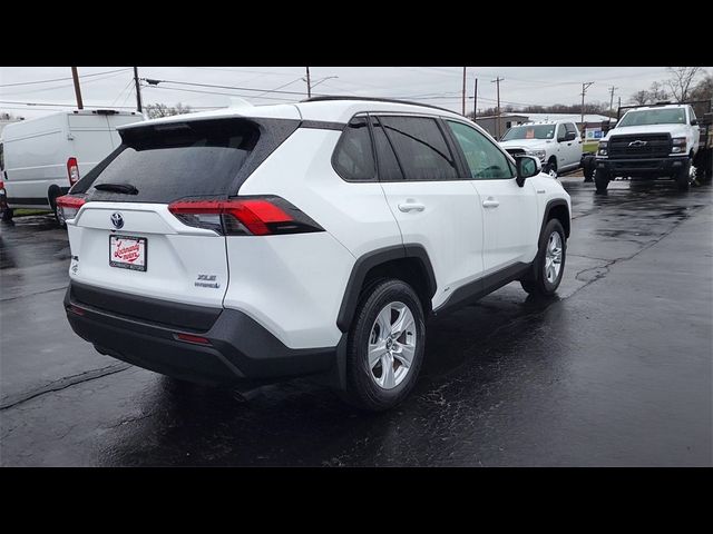 2021 Toyota RAV4 Hybrid XLE