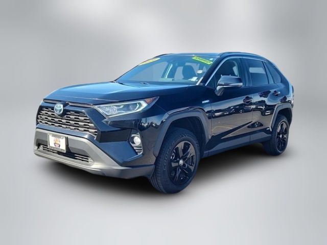 2021 Toyota RAV4 Hybrid XLE