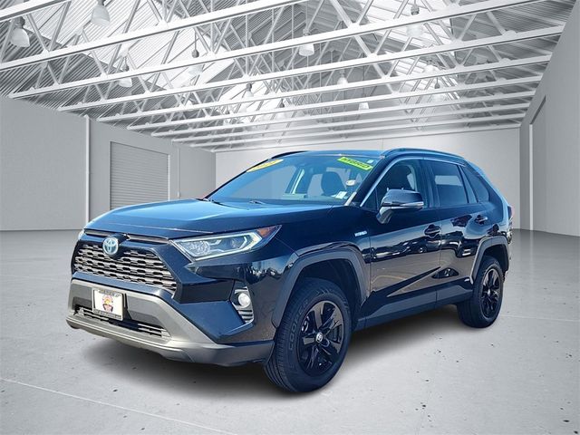 2021 Toyota RAV4 Hybrid XLE