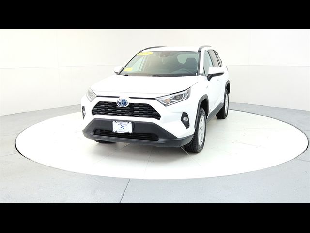 2021 Toyota RAV4 Hybrid XLE