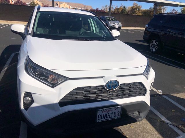 2021 Toyota RAV4 Hybrid XLE