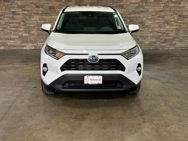 2021 Toyota RAV4 Hybrid XLE