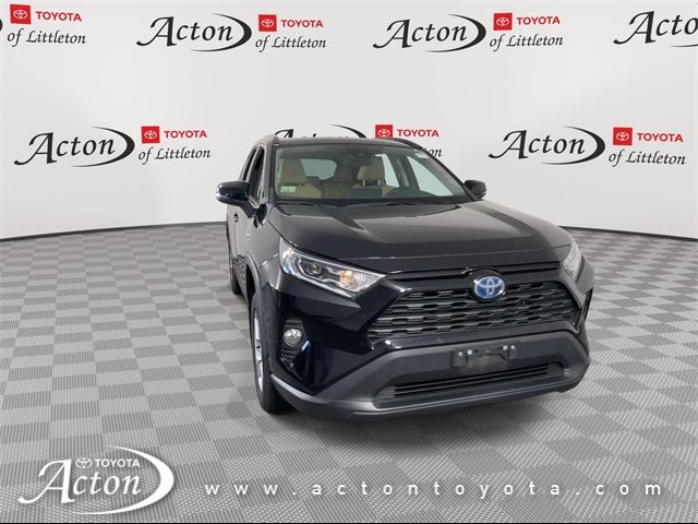 2021 Toyota RAV4 Hybrid XLE