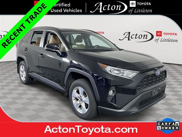 2021 Toyota RAV4 Hybrid XLE