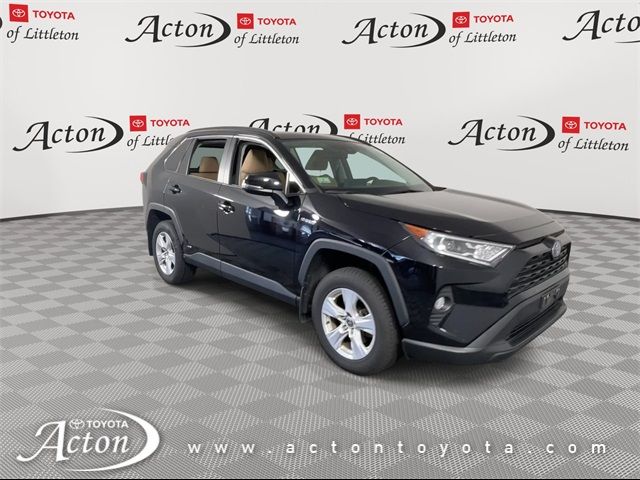 2021 Toyota RAV4 Hybrid XLE