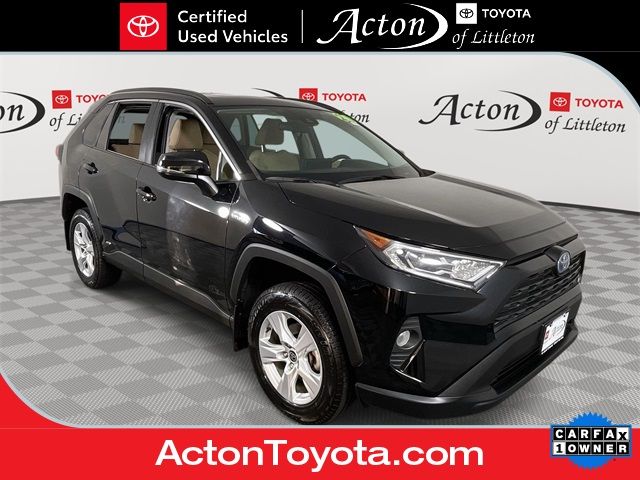 2021 Toyota RAV4 Hybrid XLE