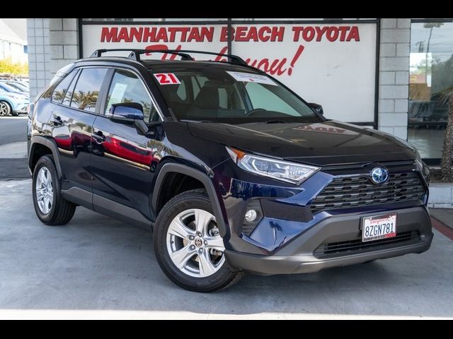 2021 Toyota RAV4 Hybrid XLE